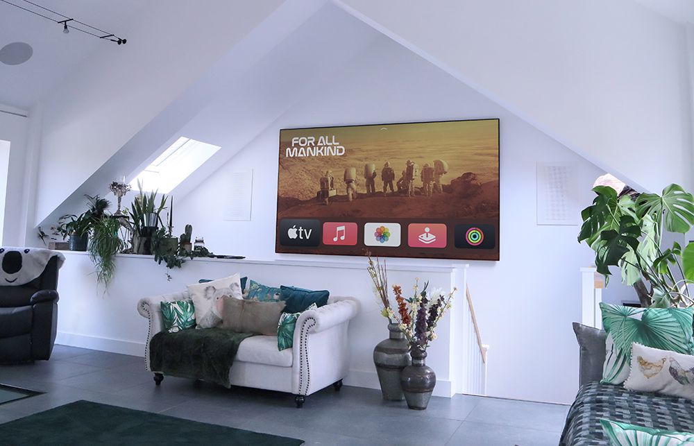 ultra short throw projector room